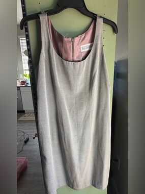 Sleeveless Silver Sheath Dress with Pink Lining